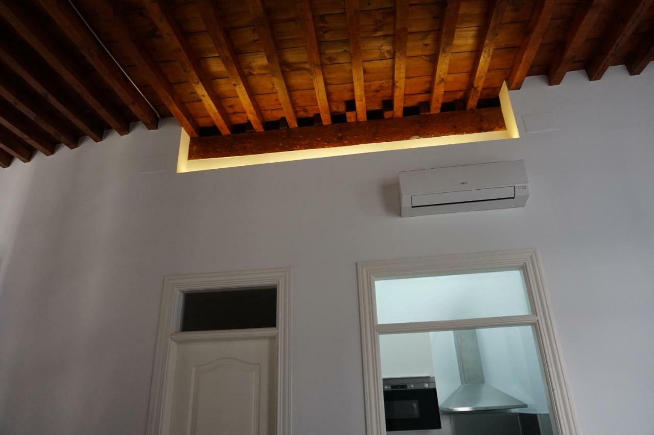 Apartamentos Mediterranea Centro Málaga Buitenkant foto