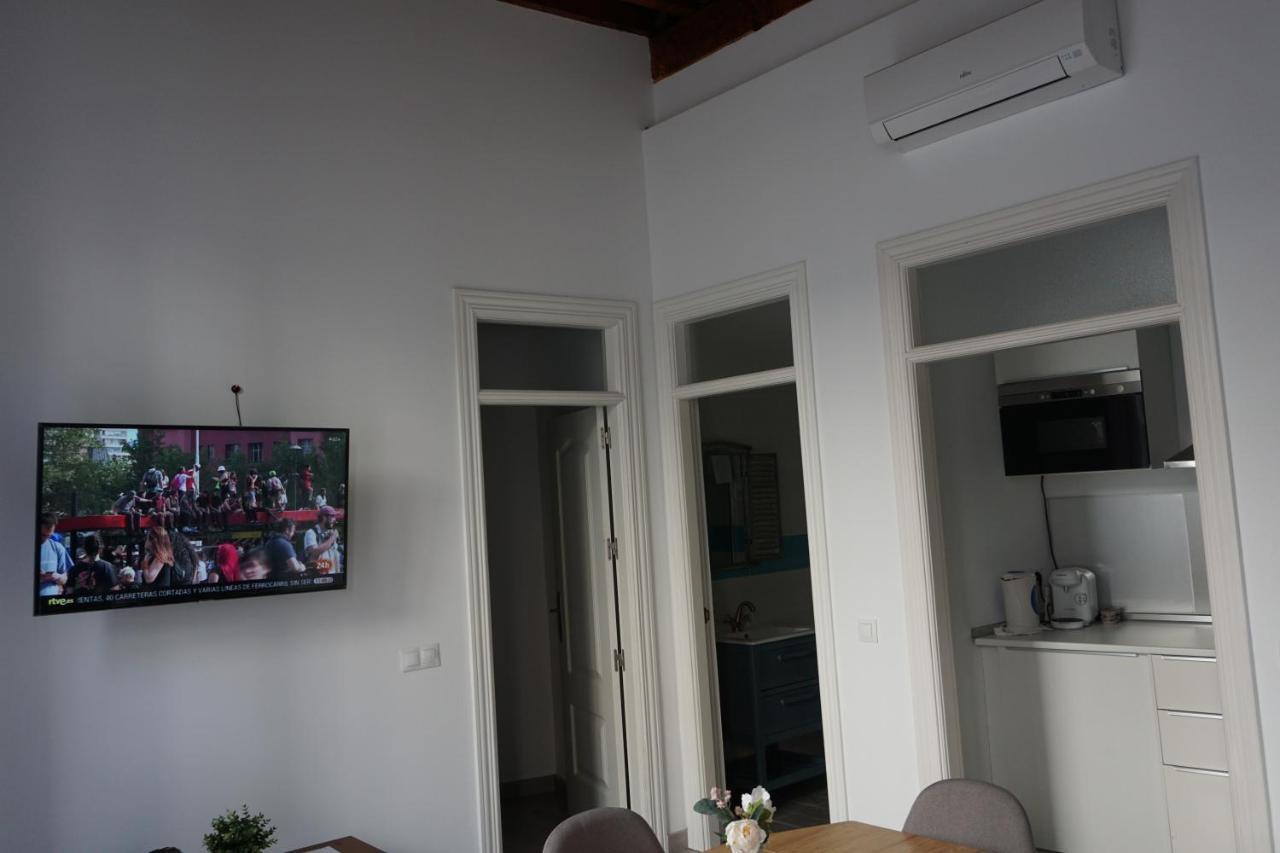 Apartamentos Mediterranea Centro Málaga Buitenkant foto